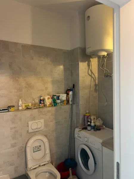 Tirane, shitet apartament 1+1 Kati 5, 64 m² 188.800 € (21 dhjetori)
