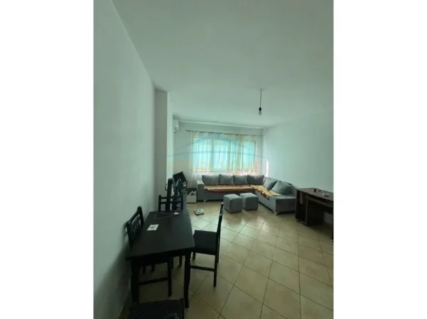 Tirane, shitet apartament 1+1 Kati 6, 70 m² 119.000 € (UNAZA E RE)