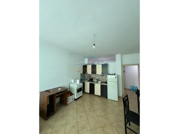 Tirane, shitet apartament 1+1 Kati 6, 70 m² 119.000 € (UNAZA E RE)
