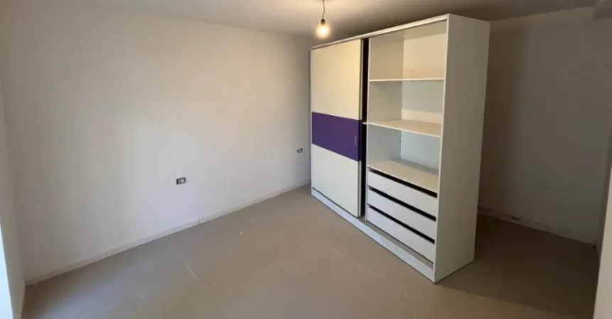 Tirane, jepet me qera apartament duplex Dublex Kati 0, 114 m²