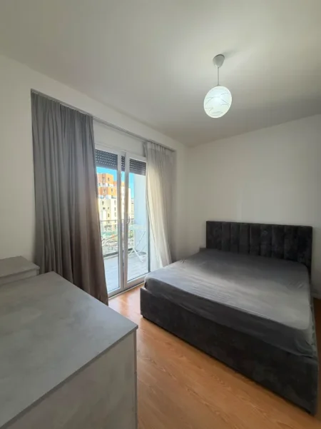 Tirane, jepet me qera Apartament 1+1+Ballkon, Kati 3, 65 m², Çmimi 50.000 Lekë të Reja, në Don Bosko, Tiranë.
