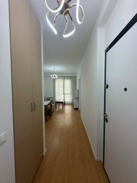 Tirane, jepet me qera Apartament 1+1+Ballkon, Kati 3, 65 m², Çmimi 50.000 Lekë të Reja, në Don Bosko, Tiranë.