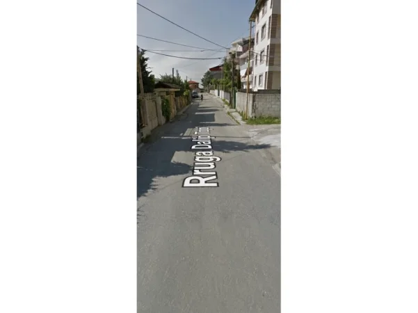 Tirane, shitet apartament 1+1 Kati 2, 64 m² 90.000 € (Rruga Kokonozve)