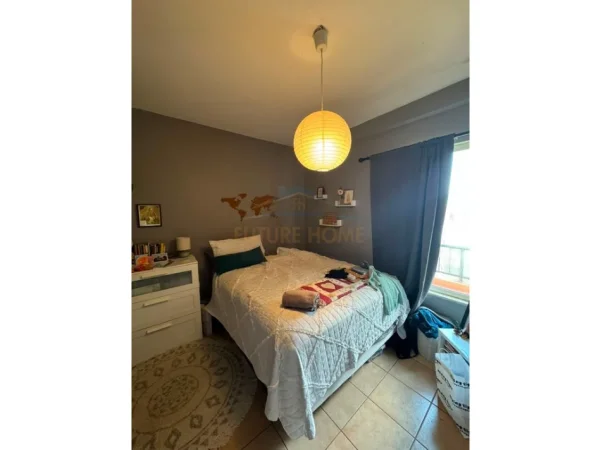 Tirane, jepet me qera apartament Vile 2 Katshe Kati 0, 406 m² 2.000 € (Kodra e priftit)