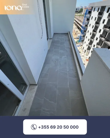 Golem, shitet apartament 2+1+Ballkon Kati 6, 82 m² 105.000 € (300 m larg detit)