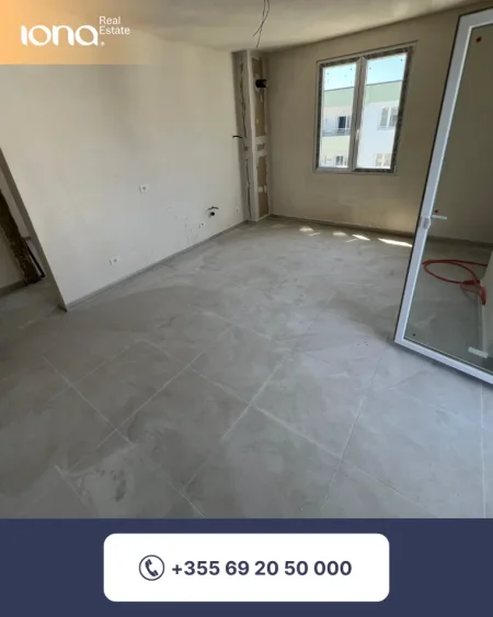 Golem, shitet apartament 2+1+Ballkon Kati 6, 82 m² 105.000 € (300 m larg detit)