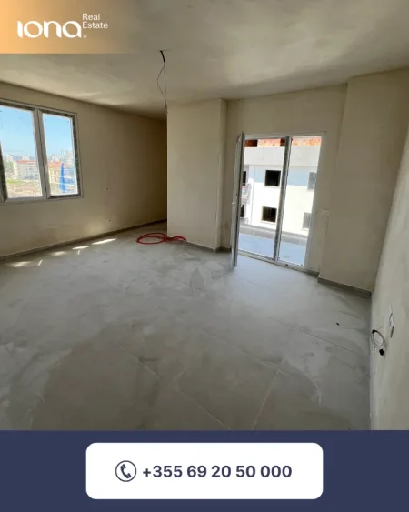 Golem, shitet apartament 2+1+Ballkon Kati 6, 82 m² 105.000 € (300 m larg detit)