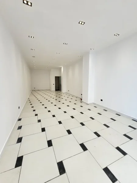 Durres, shitet ambjent biznesi Kati 1, 65 m² 120.000 € (Plazh Iliria)