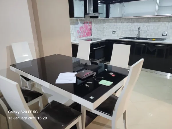Tirane, jepet me qera apartament 2+1 Kati 3, 110 m² 550 € (ASTIR)