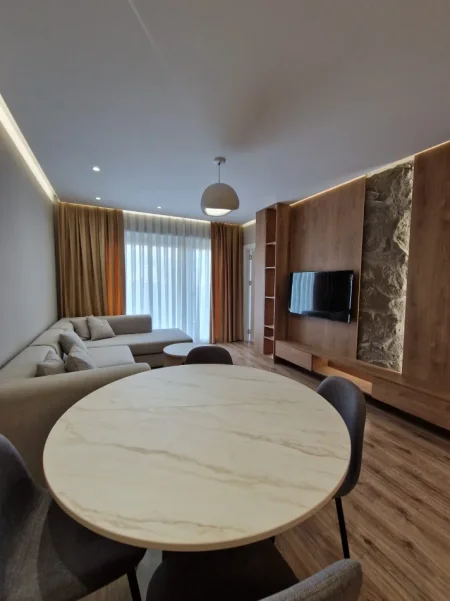 Tirane, jepet me qera apartament 1+1 Kati 4, 80 m² 750 € (RRUGA DRITAN HOXHA)