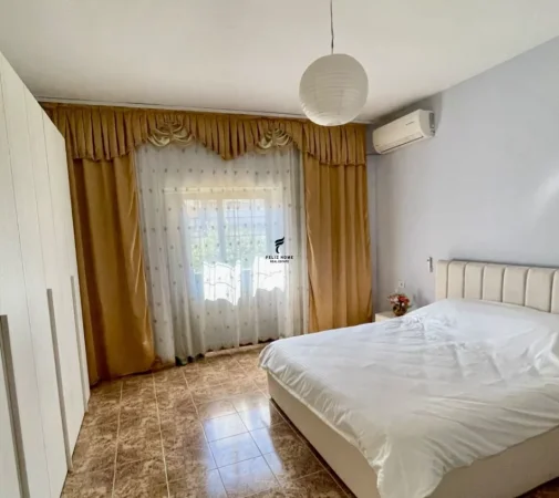 Tirane, jepet me qera Vile Vile 3 Katshe , 272 m² 2.000 € (DON BOSKO)