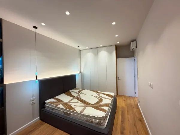 Tirane, jepet me qera apartament 1+1 Kati 3, 72 m² 500 € (Unaza e Re)