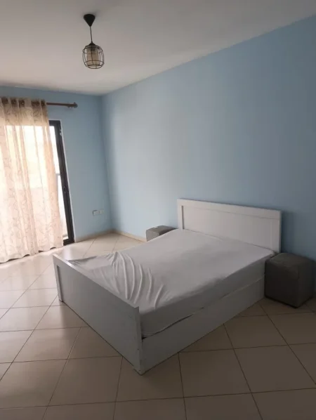 Tirane, jepet me qera apartament 2+1 Kati 8, 90 m² 450 € (Astir)