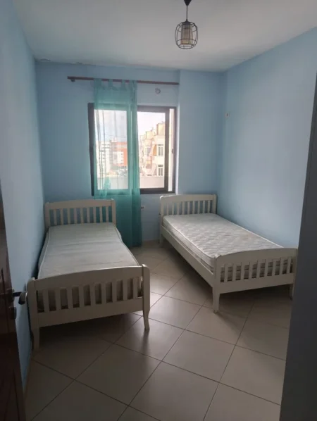 Tirane, jepet me qera apartament 2+1 Kati 8, 90 m² 450 € (Astir)