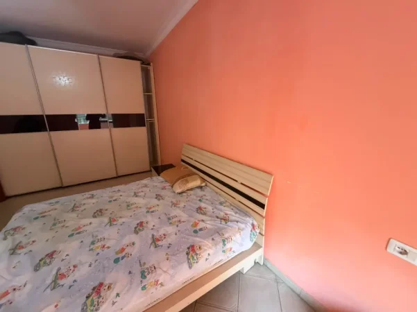 Tirane, jepet me qera apartament 2+1+Aneks+Ballkon Kati 2, 100 m² (Astir)