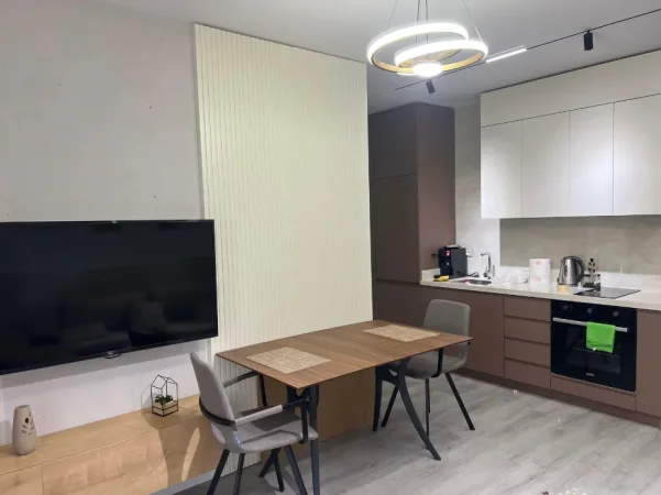 Durres, jepet me qera apartament 1+1 , 65 m² 750 € (Vollga)