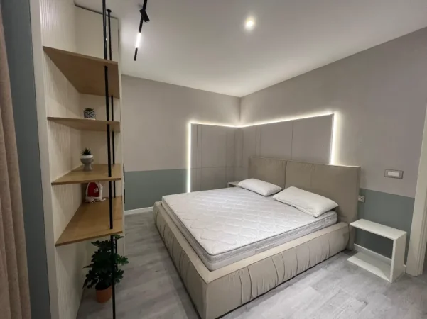 Durres, jepet me qera apartament 1+1 , 65 m² 750 € (Vollga)
