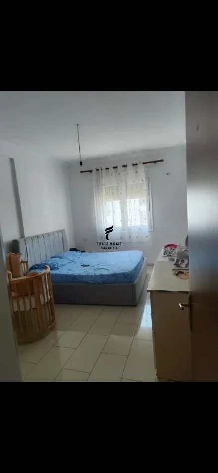 Tirane, shitet apartament 2+1 Kati 5, 102 m² 174.000 € (YZBERISHT)