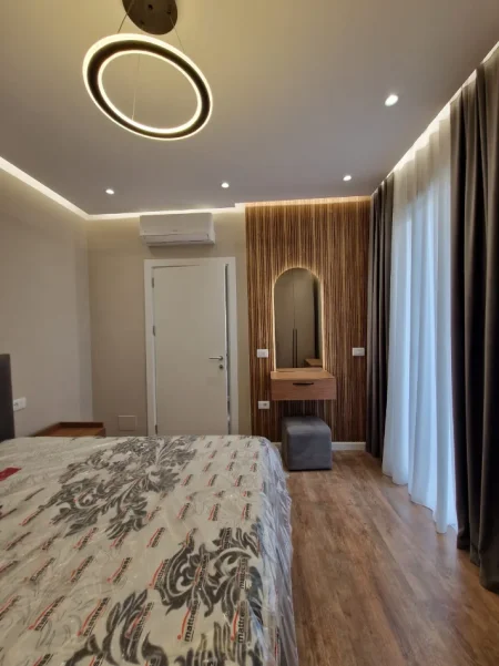 Tirane, shitet apartament 1+1 Kati 3, 84 m² 177.000 € (RRUGA DRITAN HOXHA)