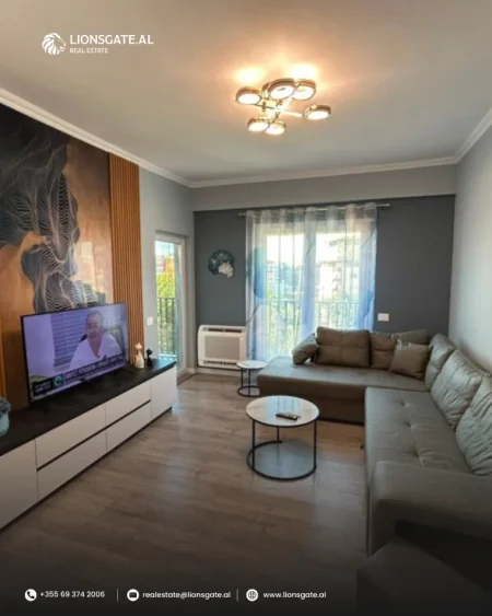 Tirane, jepet me qera apartament 2+1+Ballkon , 80 m² 750 € 