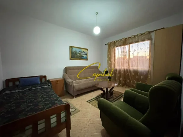 Tirane, jepet me qera apartament 2+1 Kati 4, 80 m² 520 € (LAPRAKE)