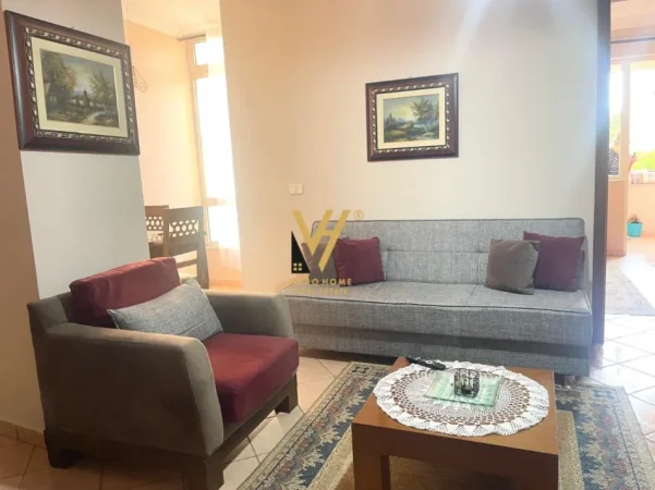 Tirane, jepet me qera apartament 2+1+Ballkon Kati 2, 55 m² 670 € (BLLOK)