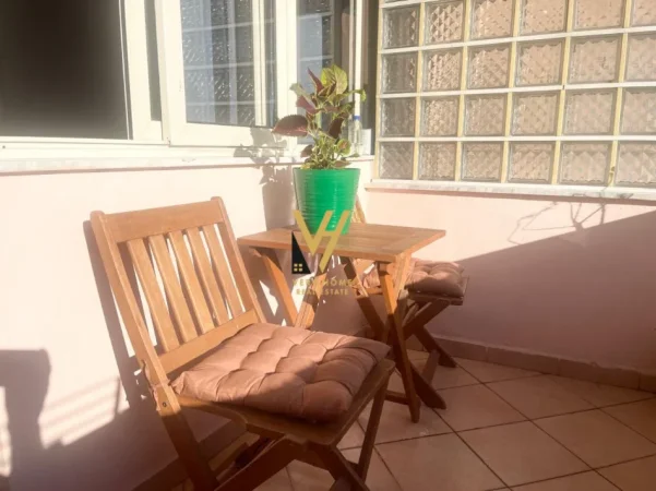 Tirane, jepet me qera apartament 2+1+Ballkon Kati 2, 55 m² 670 € (BLLOK)