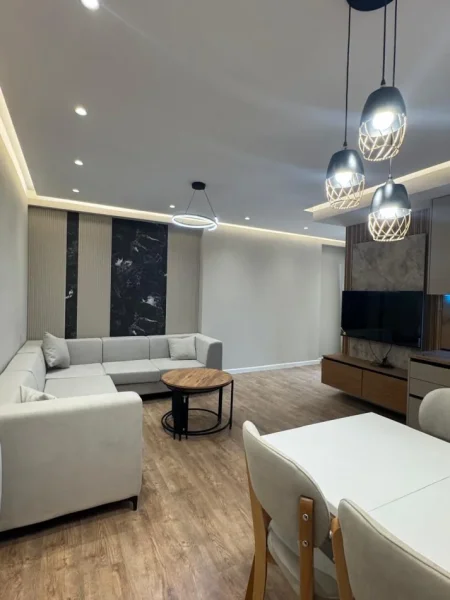 Tirane, shitet apartament 1+1 Kati 3, 84 m² 177.000 € (Laprake)