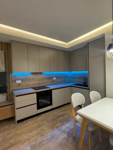 Tirane, shitet apartament 1+1 Kati 3, 84 m² 177.000 € (Laprake)