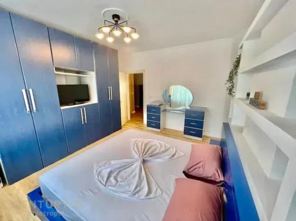 Tirane, jepet me qera apartament 2+1+Ballkon Kati 11, 118 m² 1.000 € (stadiumi air albania)