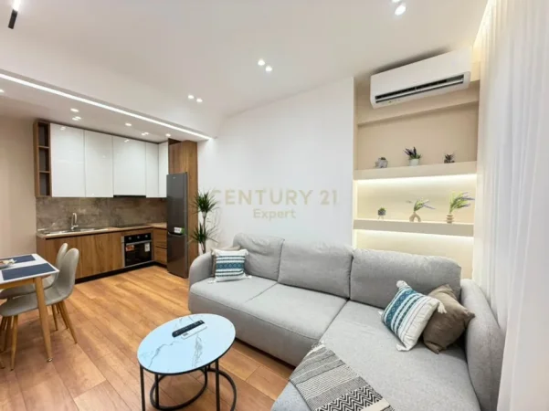 Tirane, jepet me qera apartament 1+1 Kati 3, 50 m² 163.000 € (pazari i ri)