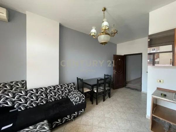 Tirane, jepet me qera apartament 1+1 Kati 3, 50 m² 93.000 € (misto mame)