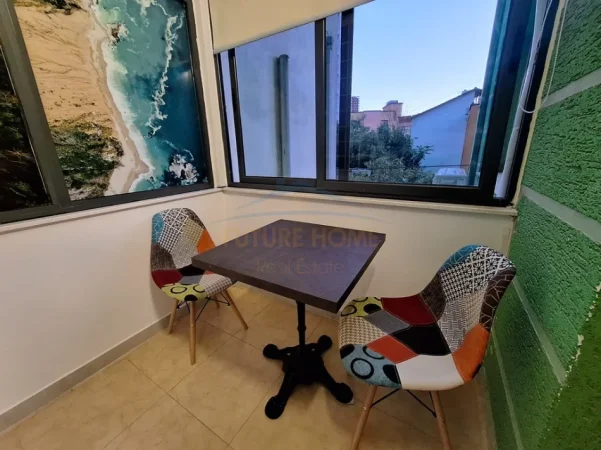 Tirane, Shiten, Dy Garsoniere, Kati 2, 93 m² 224.000 € (Rruga e Durresit)