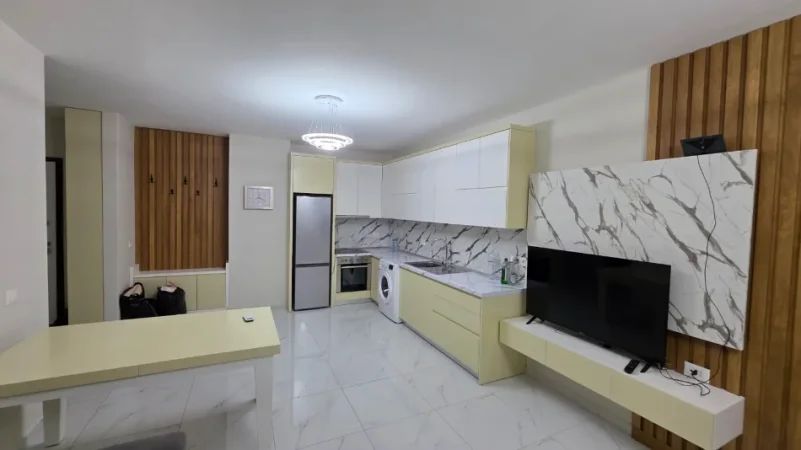 Tirane, jepet me qera Mine Peza tek Prokuroria Apartament 2+1 Kati 6 800 €
