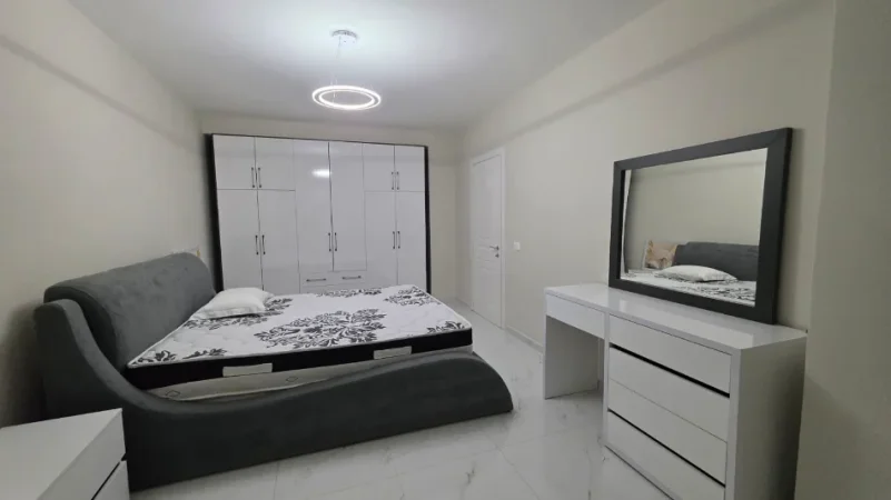 Tirane, jepet me qera apartament 1+1 Kati 6, 600 € (Mine Peza tek rruga e prokurorise)