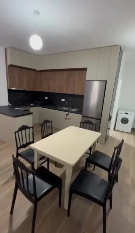 Tirane, shitet apartament 2+1 Kati 5, 88 m² 147.000 € (ASTIR)