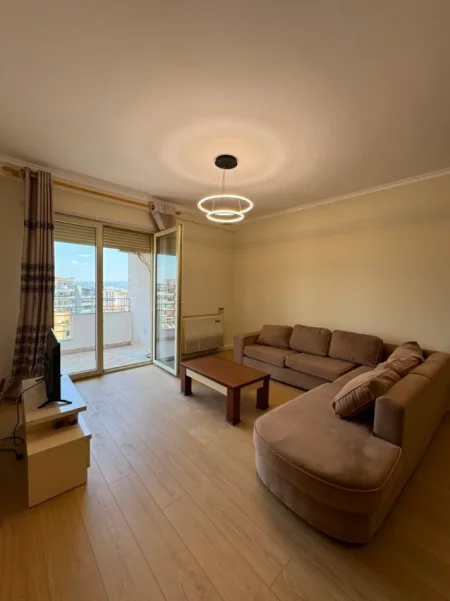Tirane, shitet apartament 2+1 Kati 7, 115 m² 155.000 € (Fresk)