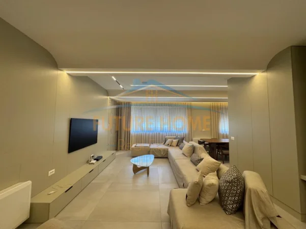 Shqiperi, shitet apartament duplex 3+1+Ballkon Kati 1, 650.000 € 
