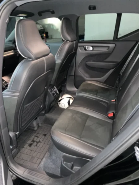 shitet Volvo XC40 R-Design 4x4, viti 2021
