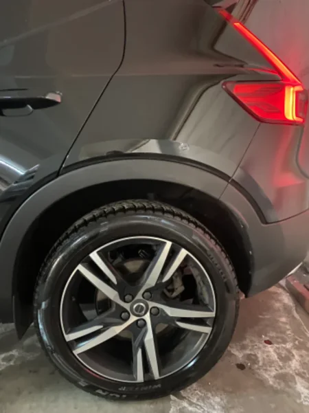 shitet Volvo XC40 R-Design 4x4, viti 2021