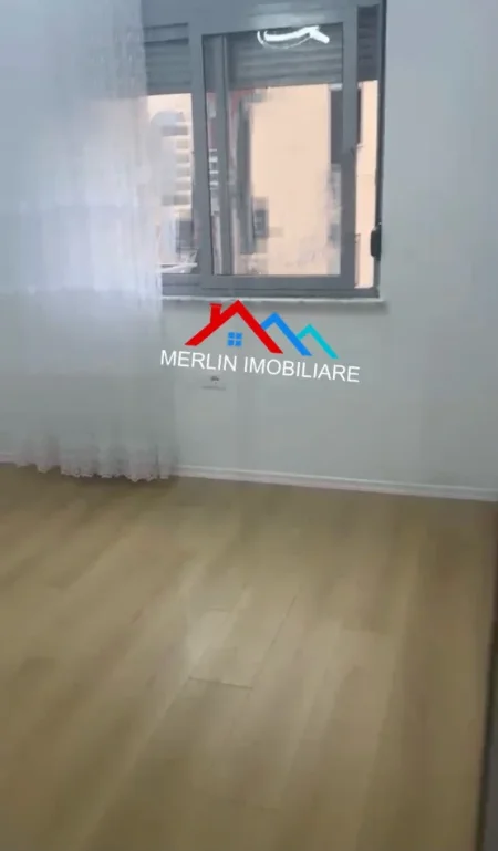 Shqiperi, shitet apartament 1+1 Kati 2, 35 m² 74.500 € (RRUGA SOTIR CACI,FRESK)