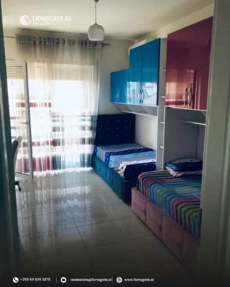 Tirane, jap me qera 2+1+Ballkon , 105 m² 750 € 