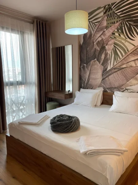 Tirane, jepet me qera apartament 1+1 Kati 7, 70 m² 600 € (RRUGA KONGRESI I MANASTIRIT)