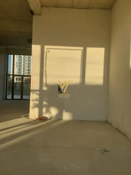 Tirane, jepet me qera dyqan Kati 0, 84 m² 1.500 € (RRUGA E BURGUT)