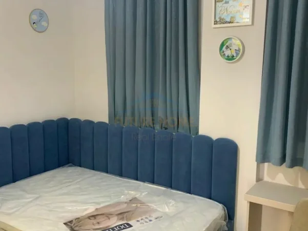 Tirane, jepet me qera apartament 2+1+Ballkon Kati 1, 76 m² 650 € (Rruga e Dibres)