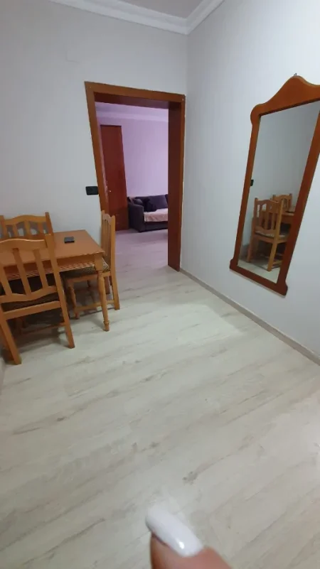 Tirane, jepet me qera 1+1 , 
