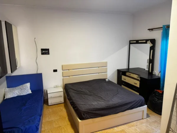 Tirane, jepet me qera apartament 1+1 Kati 1, 60 m² 300 € (Don Bosko)