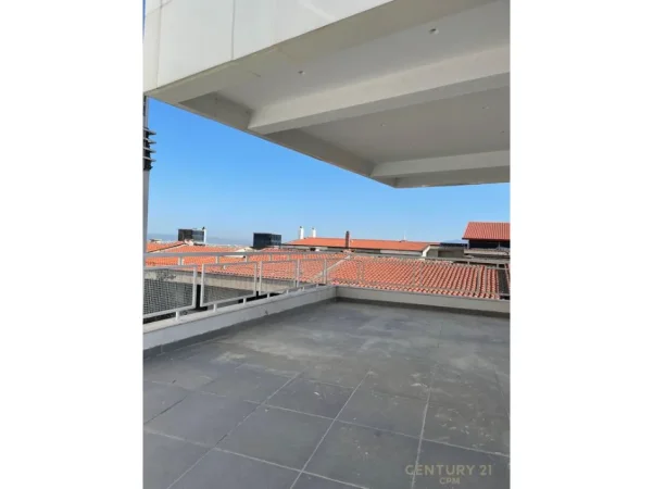 Tirane, shitet apartament Vile 2 Katshe Kati 2, 417 m² 1.300.000 € (kodra e diellit)