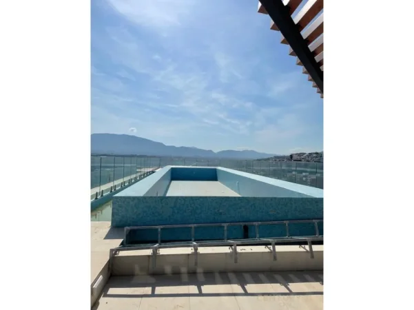 Tirane, shitet apartament Vile 2 Katshe Kati 2, 417 m² 1.300.000 € (kodra e diellit)