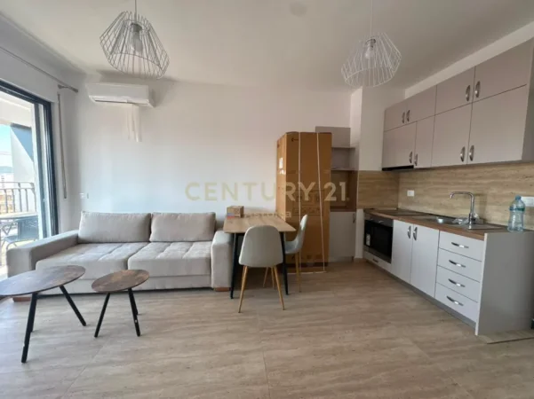 Tirane, jepet me qera apartament 1+1 Kati 7, 67 m² 450 € (jordan misja)